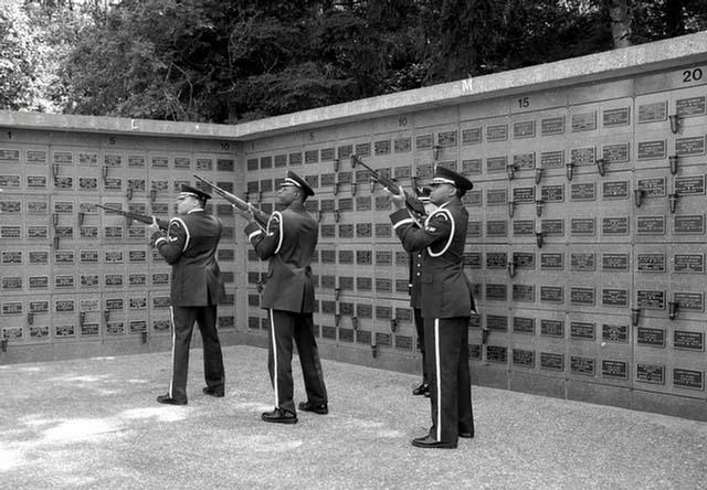 1948