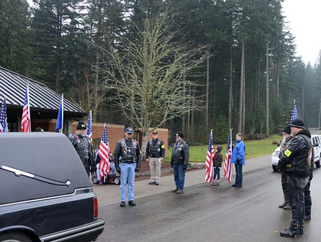 123113_2204